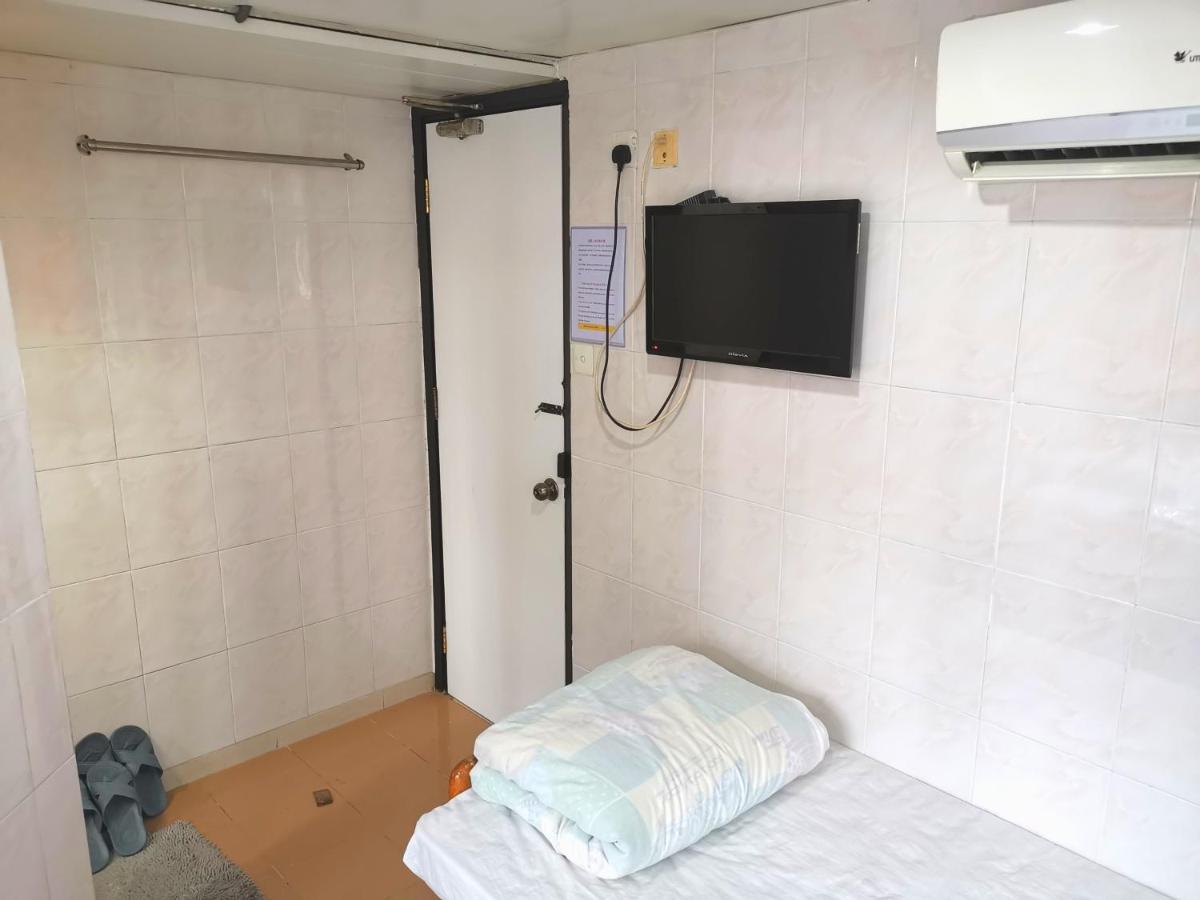 志城住房 Hong Kong Bagian luar foto
